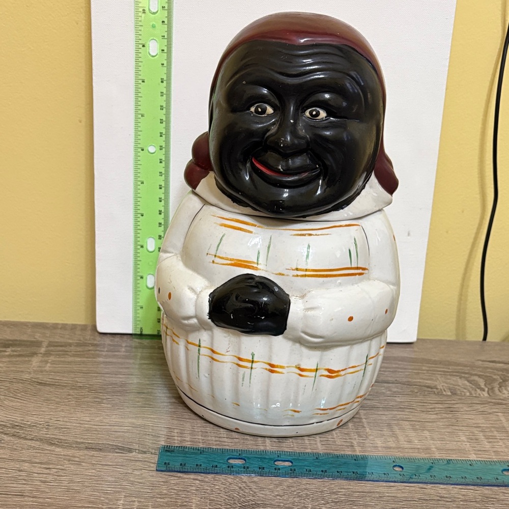 Vintage Ceramic Cookie Jar